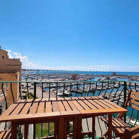 Apartmán A Casa Di Rino Nettuno Exteriér fotografie