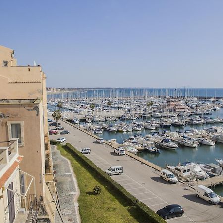 Apartmán A Casa Di Rino Nettuno Exteriér fotografie